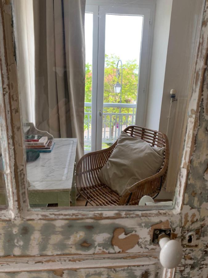 Le Prieure De Saint Thibault Hotel Ngoại thất bức ảnh